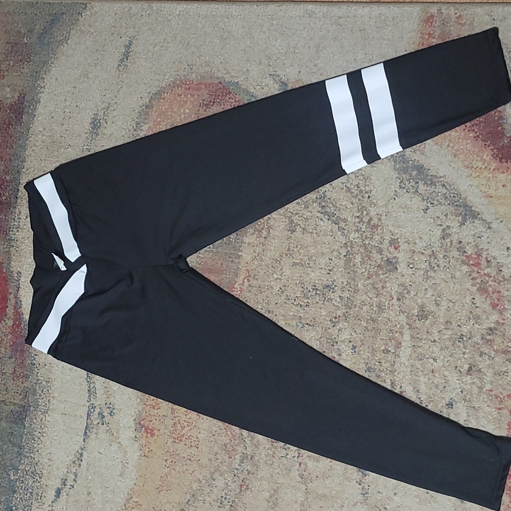 Womens active wear